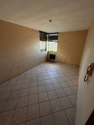 WhatsApp Image 2023-12-29 at 14.22.10 (1).jpeg