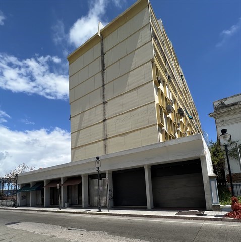 Cond El Senorial Plaza Apt 907  1.jpeg