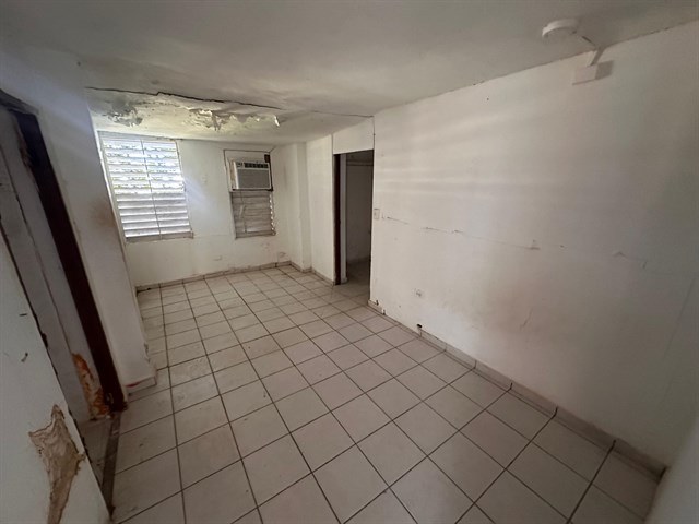 WhatsApp Image 2025-02-04 at 15.35.20.jpeg